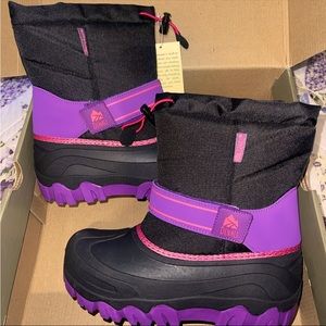 Denali Boulder II Purple and Black Snow Winter Boots size 4 NIB girls